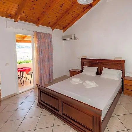 Aparthotel Delphi Agios Gordios (Corfu)