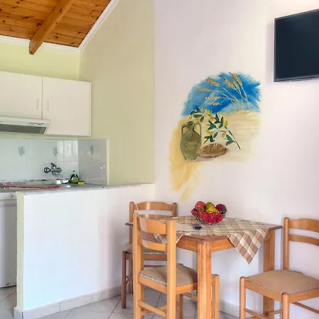 Aparthotel Delphi 3*