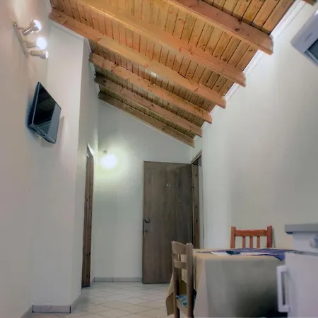 Aparthotel Delphi Agios Gordios (Corfu)