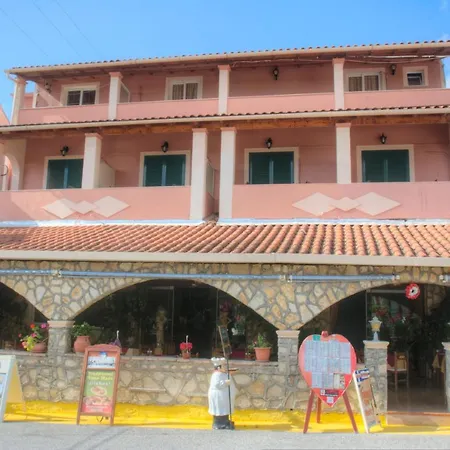 Delphi 3* Agios Gordios (Corfu)